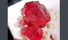 石榴(liu)石(shi)磨粉